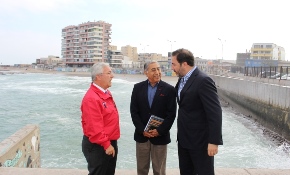 Intendente anuncia que en junio MOP retomará obras de mejoramiento en borde costero de playa Bellavista