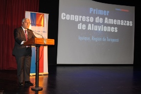 Obras Hidráulicas del MOP aborda amenazas de aluviones en congreso de la zona norte