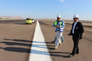 MOP avanza en el mejoramiento de la pista del aeropuerto Diego Aracena de Iquique