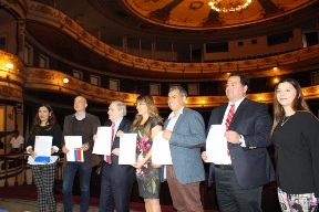 Dan el vamos a primera etapa de obras de restauración arquitectónica de Teatro Municipal